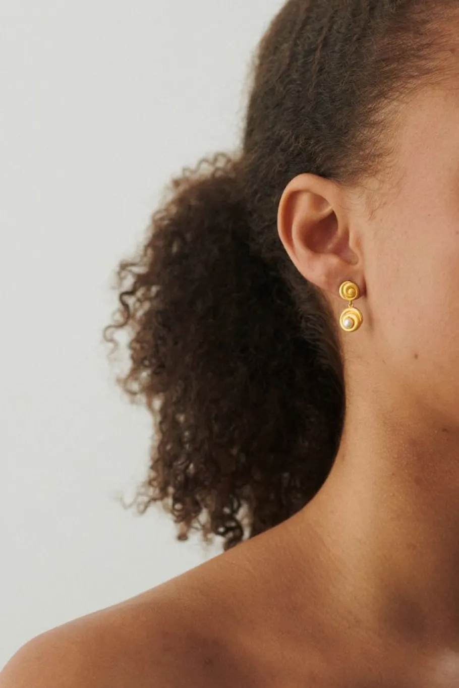 Pernille Corydon Øreringe^Shell Flower Earrings